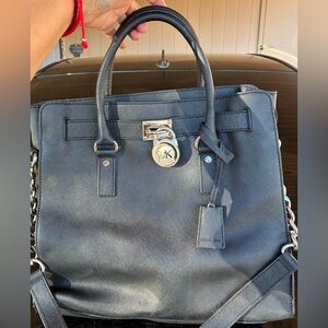 Michael Kors Hamilton Black